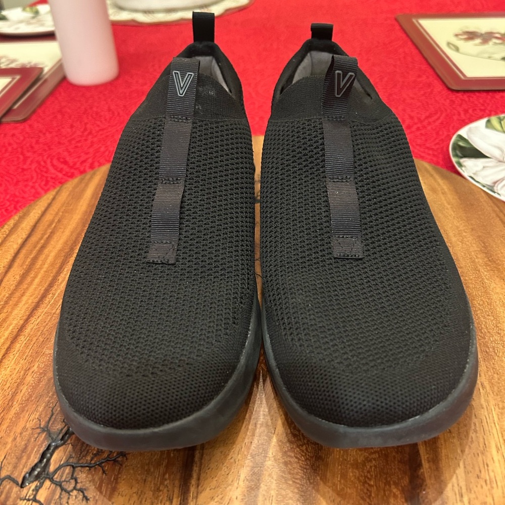 Vionic Black Women's Slip-On Flats